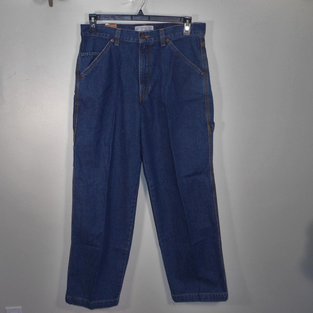 A pair of new Levi's Signature Jeans for men